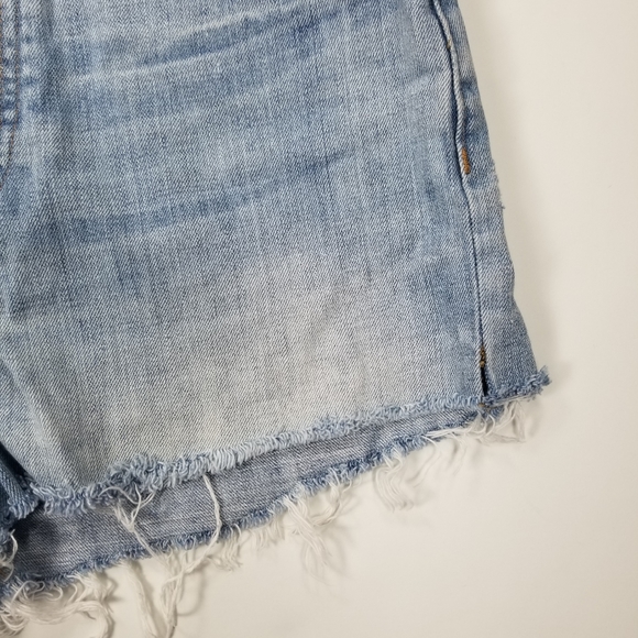 Madewell Sz 29 Relaxed Denim Shorts Button Fly Fray - Picture 3 of 10